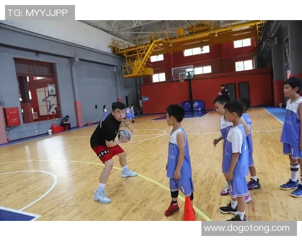 少年篮球游戏训练提升技巧与团队合作能力的全面指南